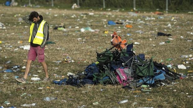 Terdapat 800 pemungut sampah yang menyisir area seluas 365 hektar.