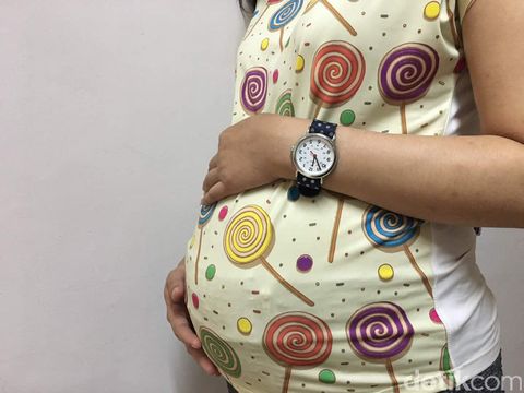 Manfaat air kelapa untuk ibu hamil