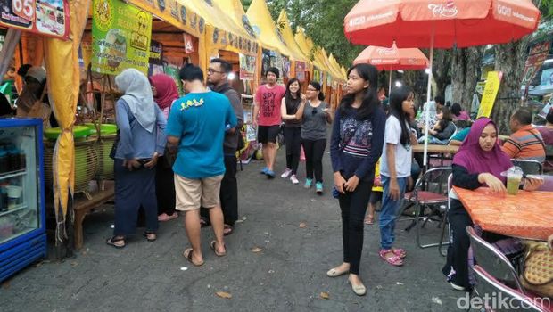 Brandal bermoral : Festival Kuliner di Semarang, Pengobat Rindu Masakan