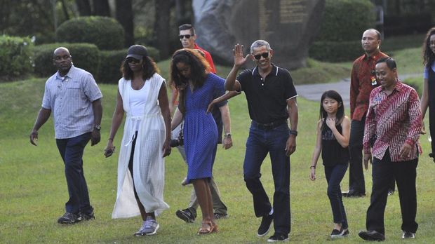 Keluarga Obama berkunjung ke Candi Borobudur