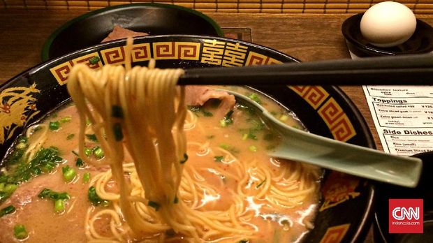 Ramen tonkotsu di Ichiran Tokyo menjadi salah satu andalan gerai ini.