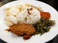 Atjeh Connection Menikmati Nasi Gurih  hingga Kue Adee 