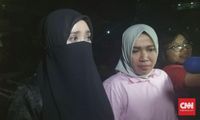 Lagi, Polisi Periksa Tersangka Chat Mesum Firza Husein