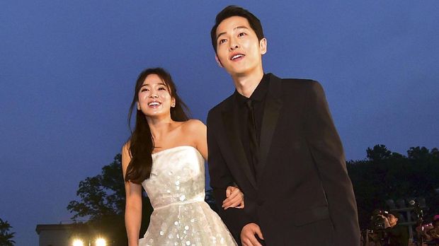 Song Joong Ki dan Song Hye Kyo akan menikah pada 31 Oktober mendatang.