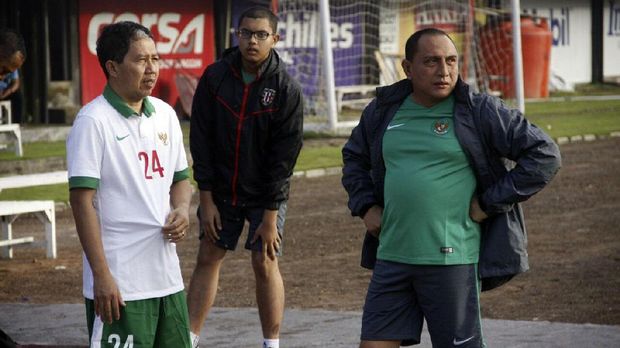 Edy Rahmayadi khawatir pemain Timnas Indonesia yang bermain di luar negeri tidak dilepas klub.