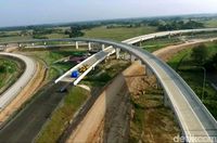 Mengintip Indahnya Jalan Tol Medan-Tebing Tinggi