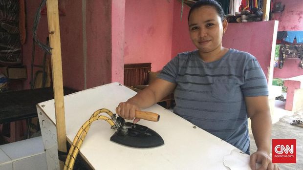 Buka Gosok Keliling Jelang Lebaran, Omzet Ratusan Ribu Sehari
