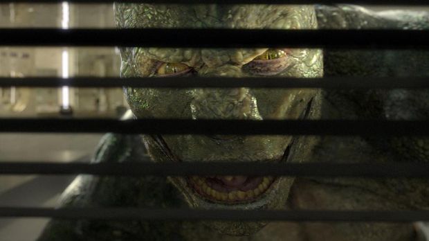 Bentuk kulit Lizard menjadi tantangan dalam mewujudkan sosok musuh Spider-Man ini.