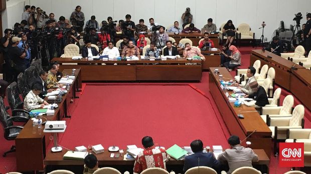 Pansus Angket KPK terus melakukan pertemuan dalam menjalankan hak DPR.