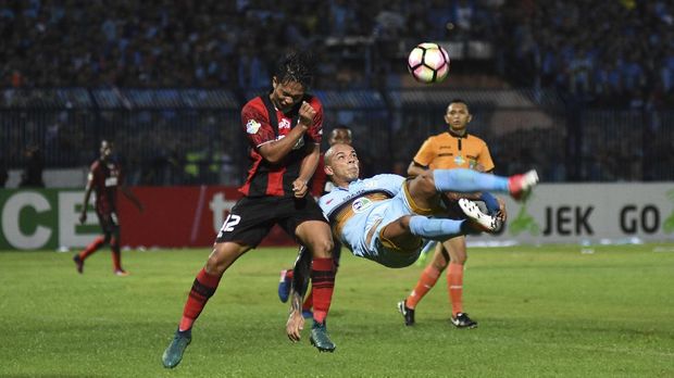 Persipura menjadi klub yang paling belakang menggelar latihan untuk kompetisi musim depan.