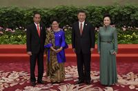 Image Result For Model Baju Ibu Iriana Jokowi