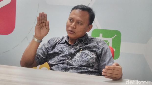 Gagal Ternak Lele, Mantan TKI Ini Bisnis Ayam Beromzet Miliaran
