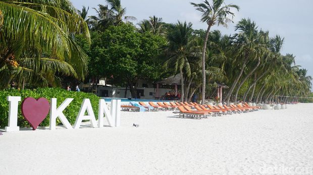 Hamparan pantai berpasir putih di Club Med Kani Maldives (Afif/detikTravel)
