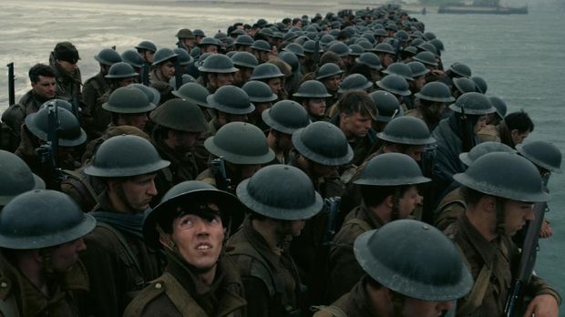 'Dunkirk' menjadi film pertama Christopher Nolan yang menceritakan sejarah dan perang.