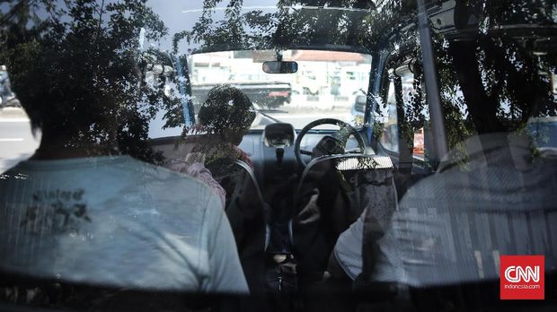 Menikmati Kenyamanan 'Bajaj Qute' Pengganti Bemo