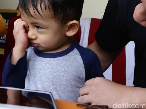 Menjawab pertanyaan sulit anak/