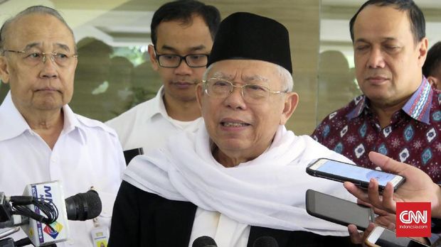 KH Ma’ruf Amin menyatakan, fokus arus baru ekononi ini tidak hanya menitikberatkan pada pesaantren tapi di sekitarnya.