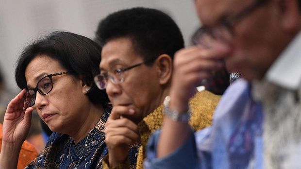 Menghitung Efek Domino dari Susutnya Penerimaan Pajak