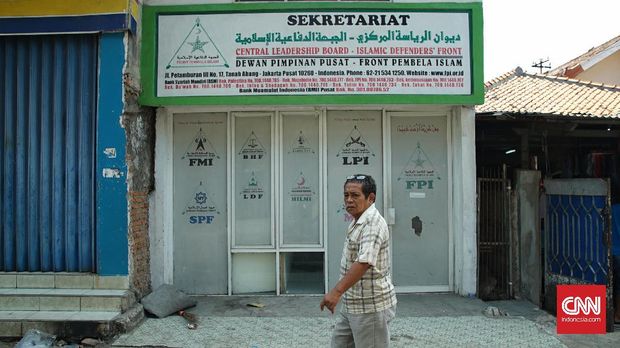 Seruan Khilafah Rizieq Shihab di Jantung FPI (EMBGO)