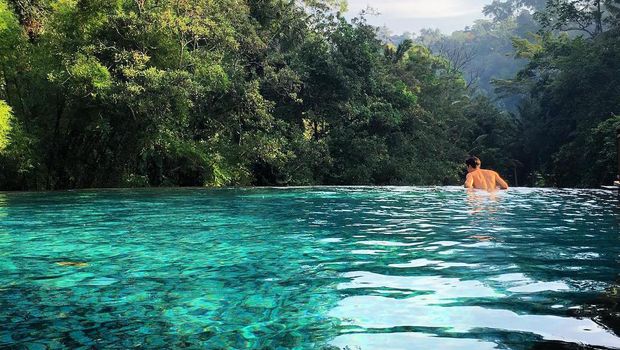 Durov sewaktu liburan ke Bali tahun 2012