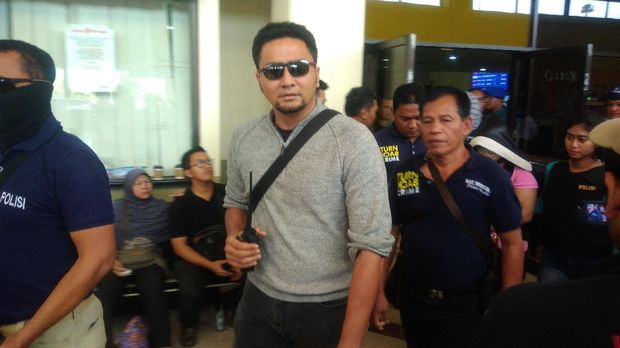 Pelaku Penipuan Catut Nama Kasat Reskrim Polres Kediri Pelaku Penipuan Catut Nama Kasat Reskrim Polres Kediri