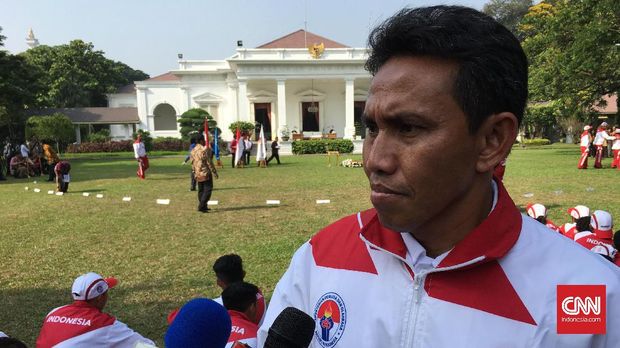 Asisten pelatih Timnas Indonesia U-22 Bima Sakti mengaku berat menentukan 21 pemain ke SEA Games 2017.
