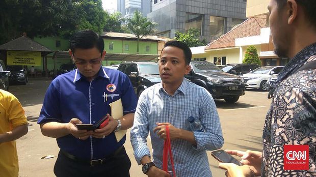 Acho Batalkan Perdamaian dengan Green Pramuka