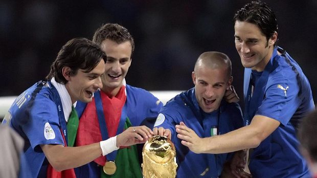 Filippo Inzaghi jadi anggota skuat Italia saat jadi juara Piala Dunia 2006.
