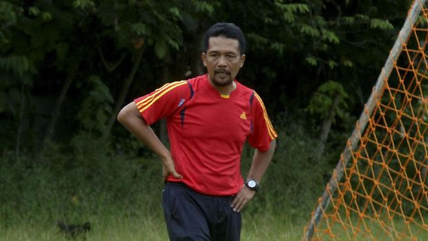 Mantan pelatih Persib, Jaya Hartono, berpeluang kembali ke Maung Bandung. (