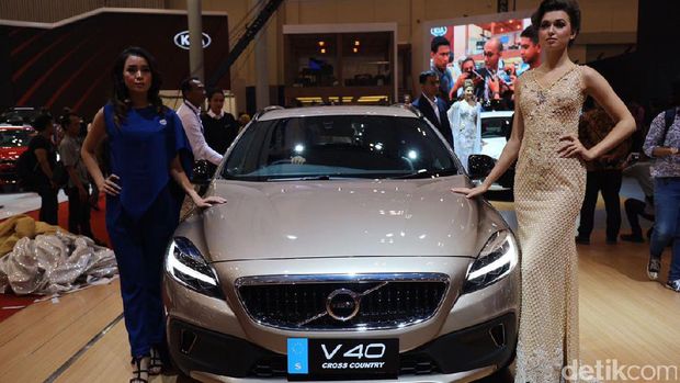 Volvo V40