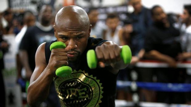 Shane Mosley menilai Floyd Mayweather Jr. tak mungkin dikalahkan oleh Conor McGregor.