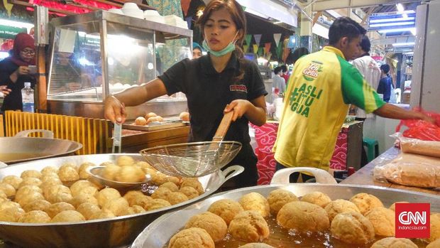 Bagoja, si Bakso Goreng Gajah dari Ayam dan Udang