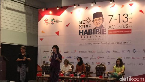 Bikin Batik pun Sekarang Pakai Teknologi