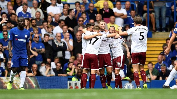 Burnley permalukan Chelsea pada pekan perdana Liga Inggris 2017/2018.