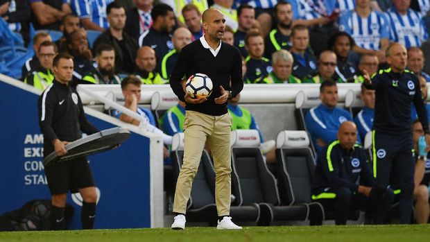 Pep Guardiola dikenal sebagai sosok manajer yang amat perfeksionis. (
