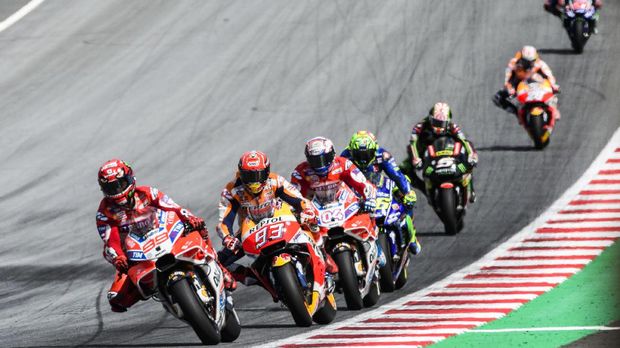 Jorge Lorenzo menilai Andrea Dovizioso hidup di zaman saat persaingan MotoGP ada di level tertinggi.