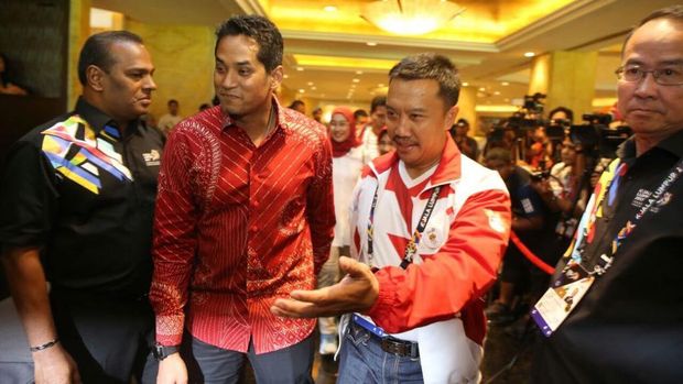 Menpora Imam Nahrawi bertemu dengan Menpora Malaysia.