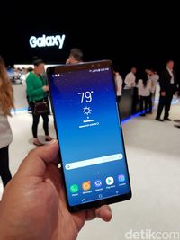 Kencan Singkat dengan Galaxy Note 8 di New York
