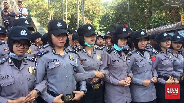 Intrik Keluarga di Tanah Sengketa Sunda Wiwitan