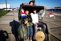  Peserta tur yang tampak puas (Becak Amsterdam/Facebook)