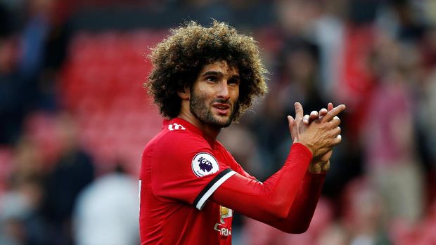 Marouane Fellaini mengisyaratkan akan meninggalkan Inggris akhir musim ini.