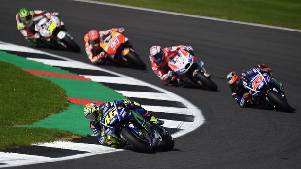 Valentino Rossi kini berada di posisi keempat klasemen sementara dan sudah kehilangan kesempatan juara MotoGP 2017.