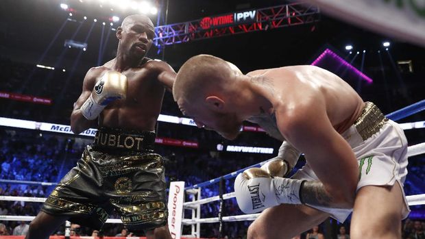 Mayweather mulai berada di atas angin lawan McGregor. (