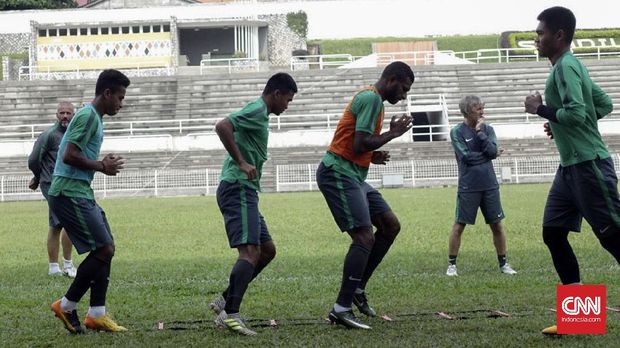 Luis Milla panggil banyak pemain muda untuk diseleksi ke dalam Timnas Indonesia U-23 yang akan berlaga di Asian Games 2018.