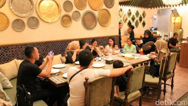  Restorannya selalu ramai (Wisma Putra/detikTravel)