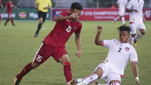 Timnas Indonesia mulai menurunkan tempo permainan. (