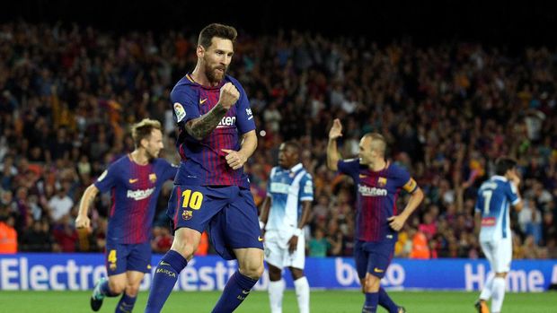 Lionel Messi sudah mengoleksi lima Ballon d'Or sejauh ini. (