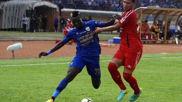 Persib Bandung mengalami musim yang buruk meski memiliki tim bertabur bintang.