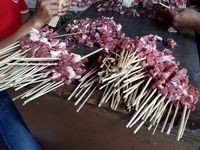 Warung Sate Pak Gino: Gurih Mantap! Sate Kambing Selap 