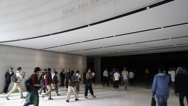 LIVE: Perkenalan iPhone Baru di Ulang Tahun ke-10